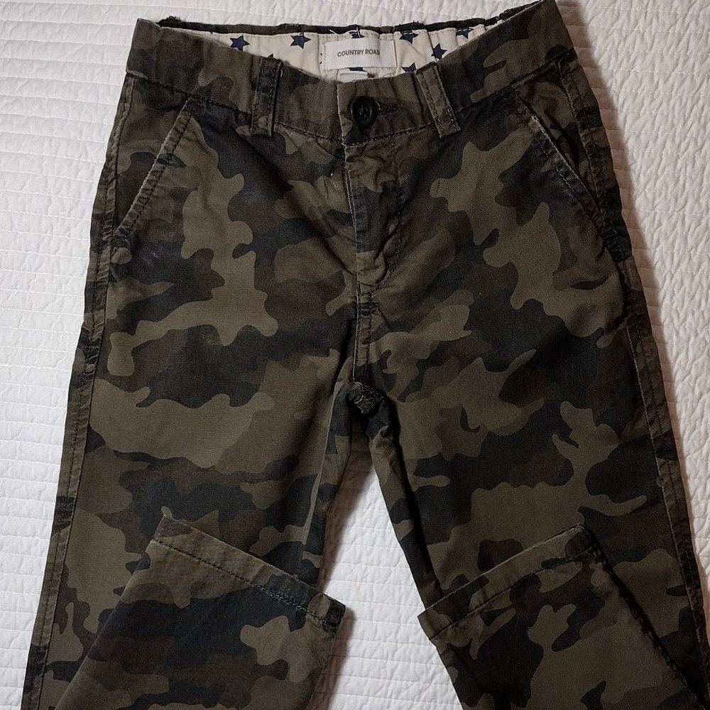 Country Road Boys 5 Camo Cotton Pants Button n Zip 4 pockets Belt Loops Great Co